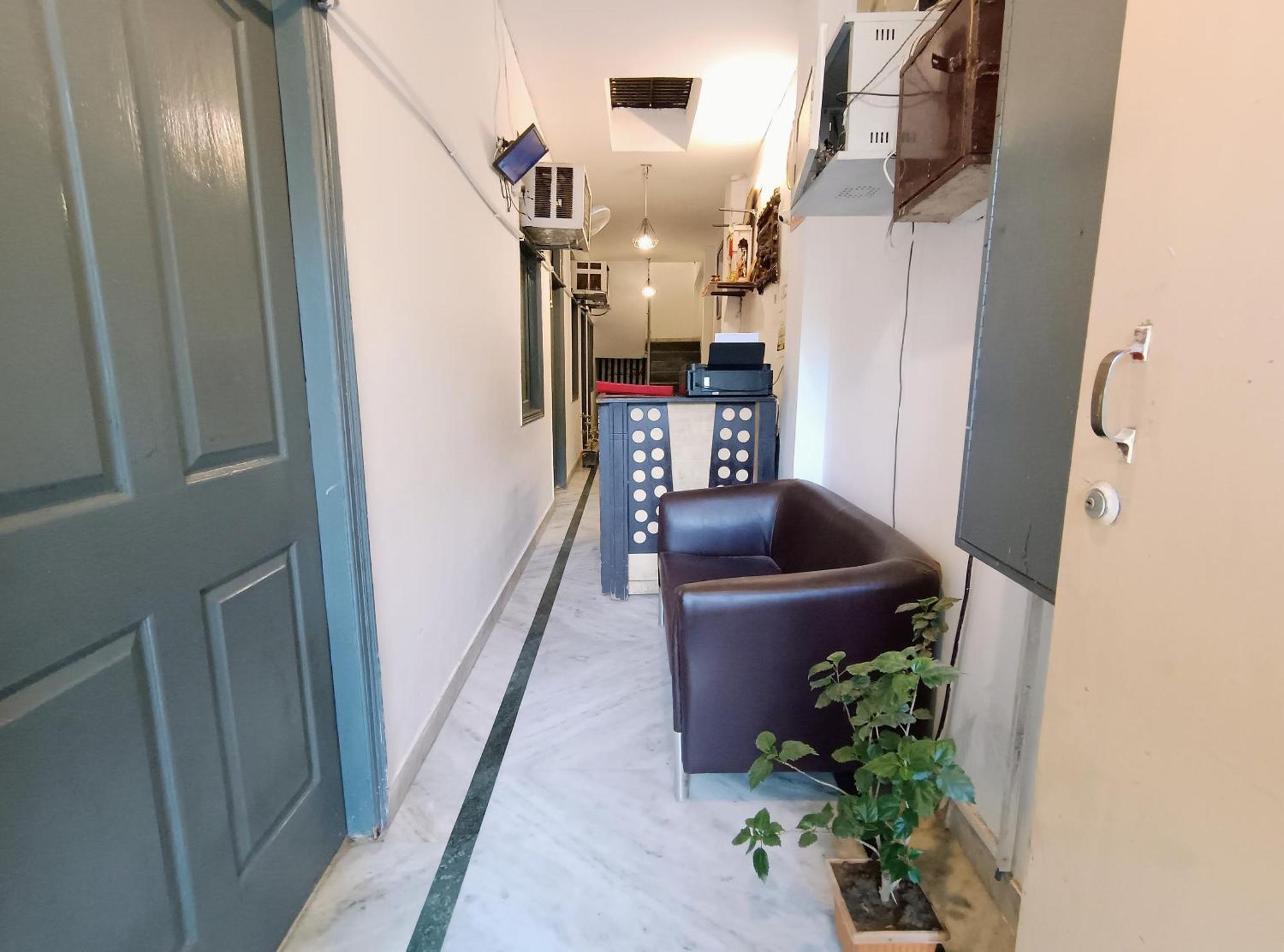 Hotel Hauz Khas Fort View New Delhi Extérieur photo